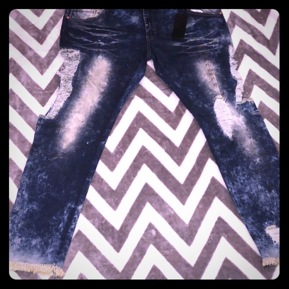 Ripped jeans